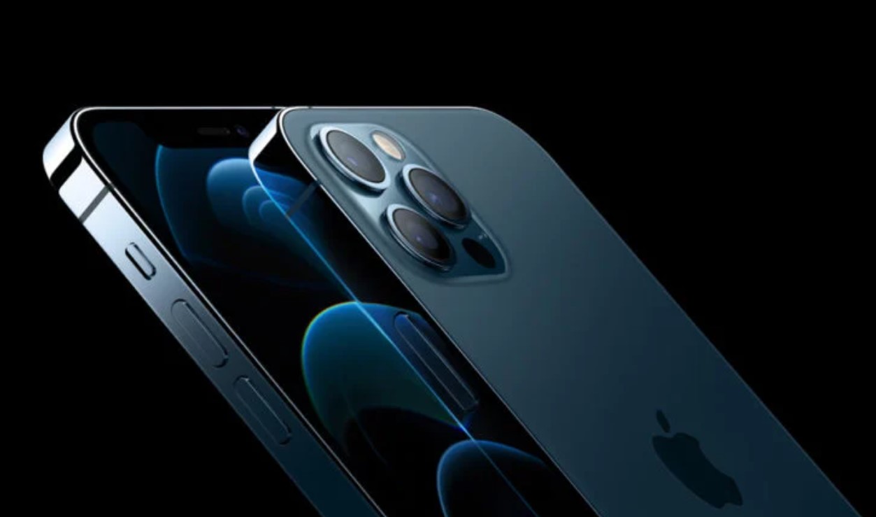 Apple allows the use of game emulators on the App Store