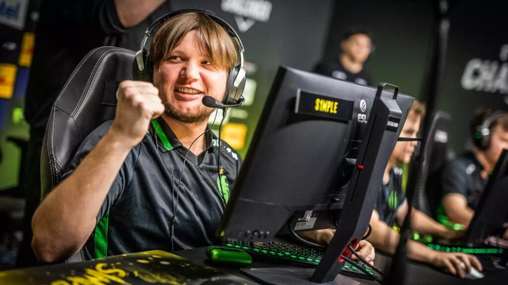 "The names are even similar": S1mple compared m0NESY's girlfriend to LiQueen