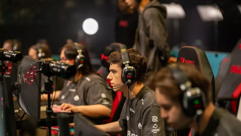 Гравець Team Spirit «zont1x» на сцені IEM Cologne Major 2026, коментар про складний матч із G2.