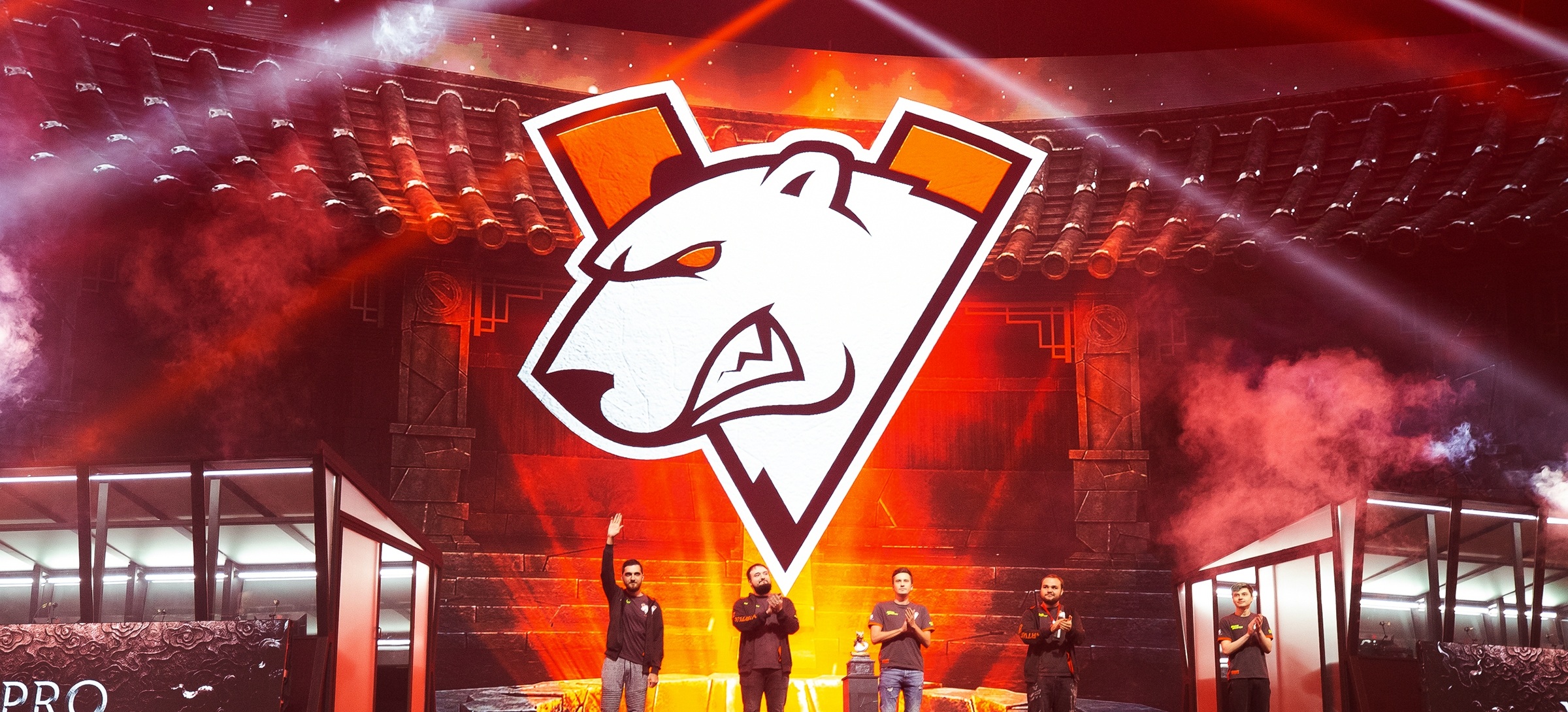 Virtus.pro проти BIGO: прогноз на Play-In чемпіонату світу з Rocket League Photos of the Virtus.pro and BIGO logos